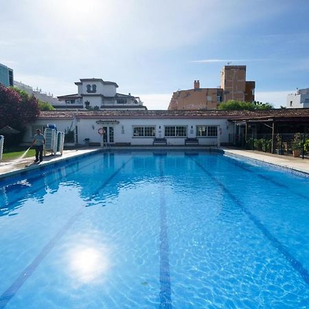 Apartment Armenka Carihuela Park Торремолинос Экстерьер фото